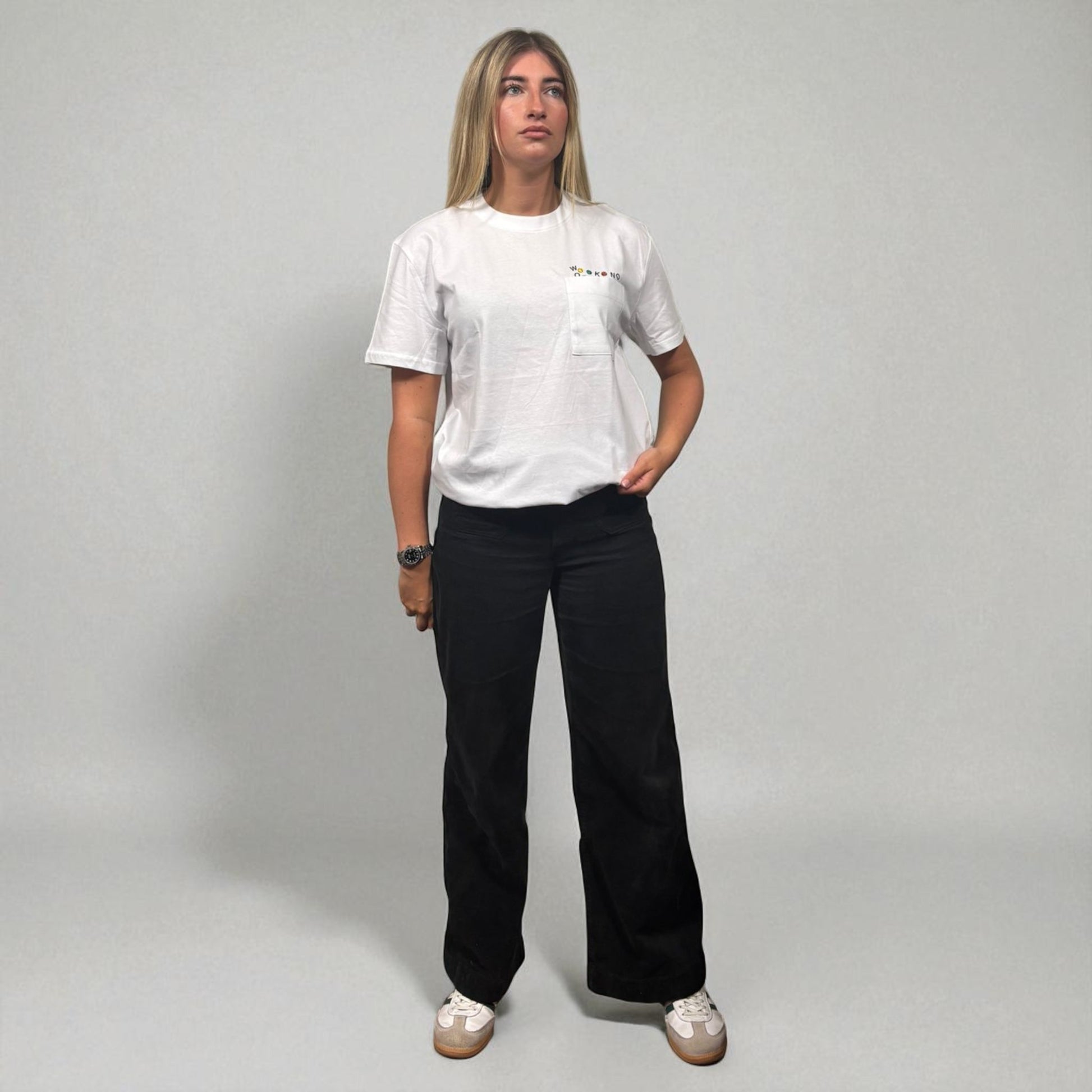 BNWT Weekend Offender Pill Pocket White Tee