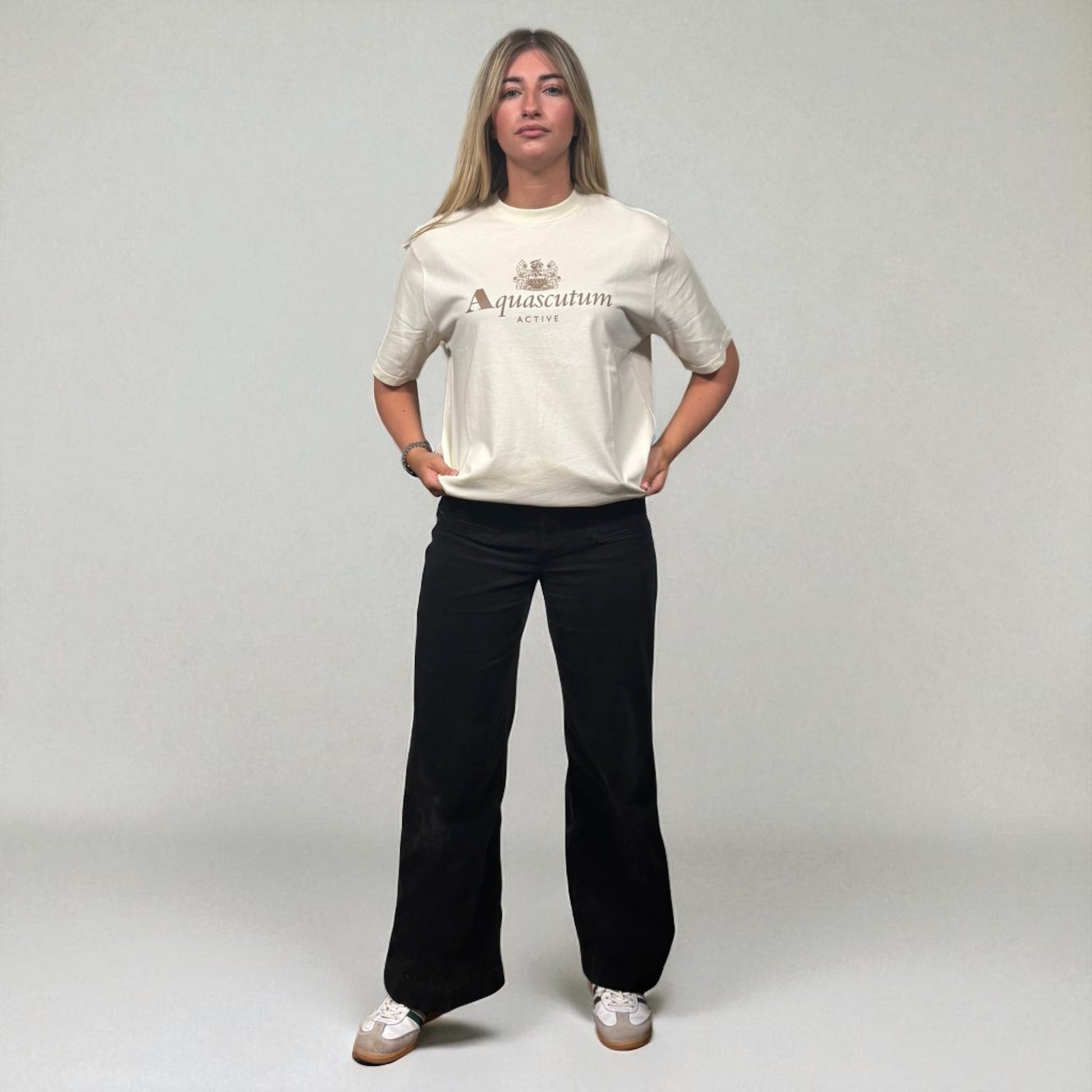 BNWT Aquascutum Beige Front Spellout Tee